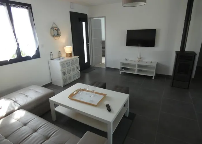 Hébergement de vacances Maison 85m² à Notre-dame-de-monts, 7 Pers, Proche Plage, 3 Chambres, Terrasse, Activités Nautiques - Fr-1-540-150 Notre-Dame-de-Monts